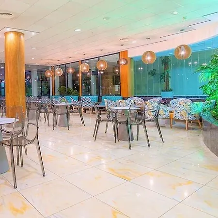 Blaucel Hotel 4*