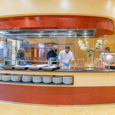 Hotel Blaucel 4*